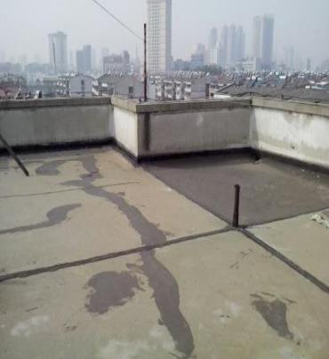 邛崃漏水维修 楼顶漏水是什么原因，楼顶漏水维修方法是什么?